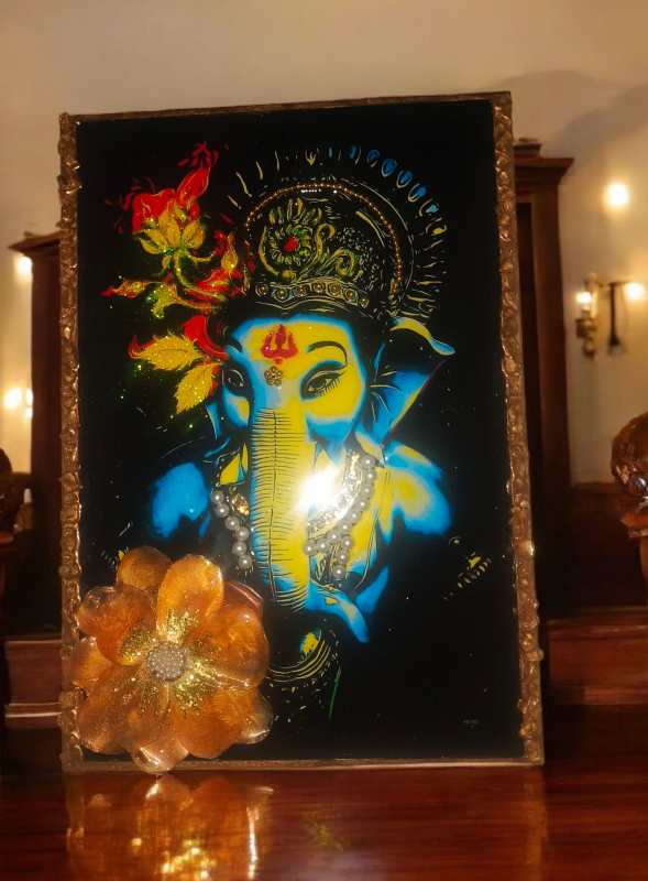 Divine Ganesha Resin Wall Décor